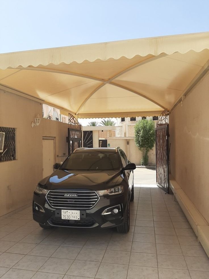 مظلات سيارات داخلية