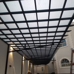 مظلات لكسان 