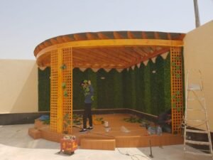 مظلات خشبية 