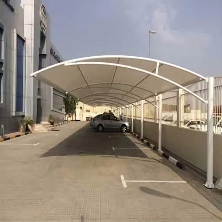 مظلات مواقف سيارات